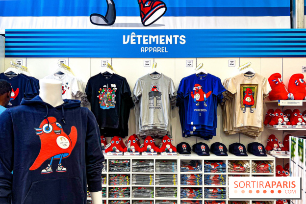 Megastore Paris 2024 Champs-Élysées
