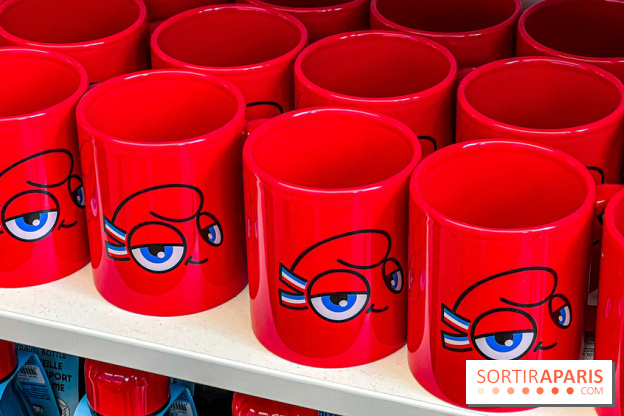 Megastore Paris 2024 Champs-Élysées - image00060