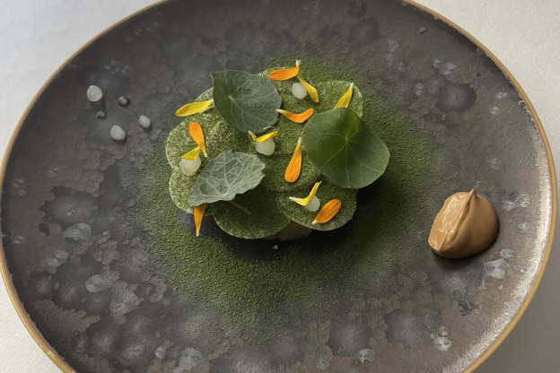 Montée : le restaurant de Takayuki Nameura pour un repas gastronomique en 10 étapes !