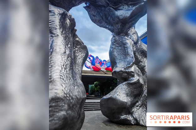 Les homards de l'artiste pop Philip Colbert envahissent la Station F pour une expo gratuite insolite - IMG20240708175500