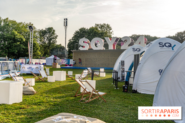 La Fan zone de Saint-Quentin en Yveli!nes, soirée Ofenbach et drones -  A7C0306