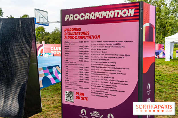 La Fan zone de Saint-Quentin en Yveli!nes, soirée Ofenbach et drones -  A7C0328