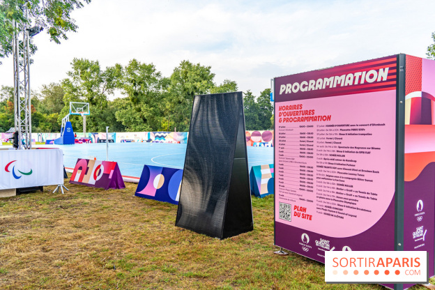 La Fan zone de Saint-Quentin en Yveli!nes, soirée Ofenbach et drones -  A7C0330