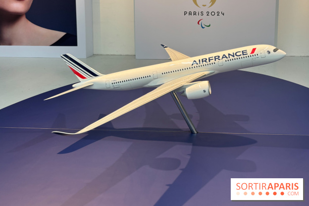 Restaurant Air France  - maquette d'avion Air France 