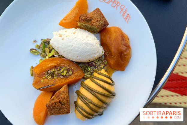 Super Huit - Abricots, crème crue, financier