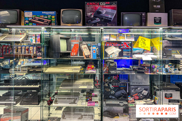 Musée Pop Central - voitures de cinéma et arcades vintage