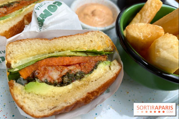 Compadre - Choripan chorizo chimichurri