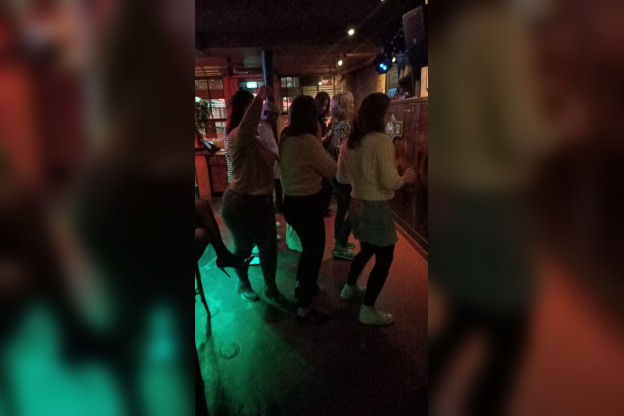 Initiation salsa le Cubana Café Paris Montparnasse : fiesta, saveurs & ambiance caliente !