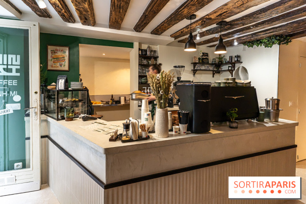 Phin Mi, le coffee shop vietnamien et banh mi Paris 5e -  comptoir