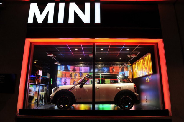 Mini Brand Store