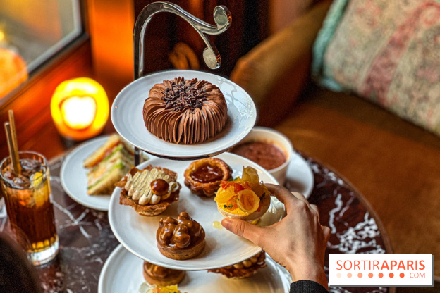 L'élégant Tea Time du Saint James Paris, à savourer dans l'écrin feutré de sa bibliothèque