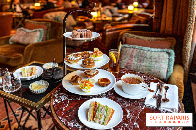 L'élégant Tea Time du Saint James Paris, à savourer dans l'écrin feutré de sa bibliothèque