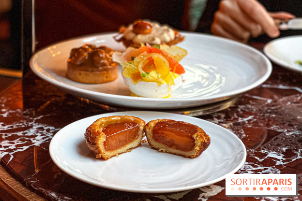 L'élégant Tea Time du Saint James Paris, à savourer dans l'écrin feutré de sa bibliothèque - image00084