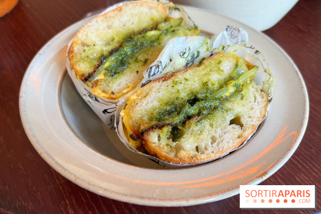 Stock - Grilled cheese pesto