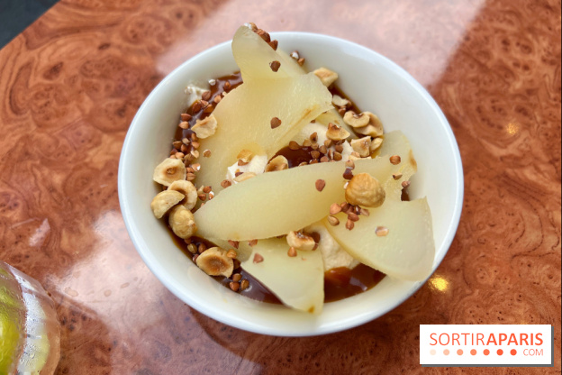 Restaurant Dame - Poire pochée, caramel, noisettes