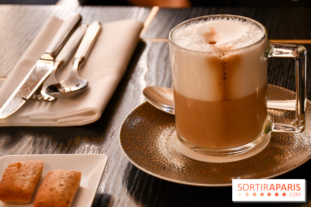 Le Tea Time de l'Hôtel du Prince de Galles à Paris par Hélène Kerloeguen - DSC 2569