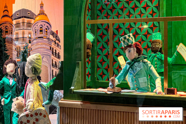 Les vitrines de Noël 2024 du Printemps Haussmann avec Juliette Binoche - image00017