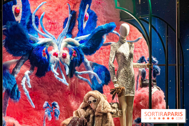 Les vitrines de Noël 2024 de la Samaritaine : Thoiry Lumières Sauvages envahit le grand magasin - Les vitrines de Noël 2024 de la Samaritaine : Thoiry Lumières Sauvages envahit le grand magasin   image00015   1125722