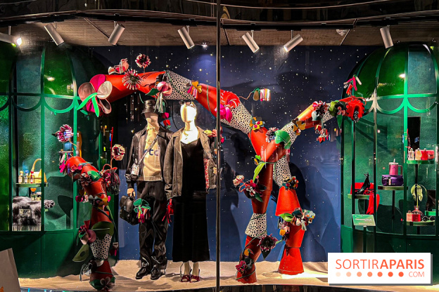 Les vitrines de Noël 2024 de la Samaritaine : Thoiry Lumières Sauvages envahit le grand magasin - Les vitrines de Noël 2024 de la Samaritaine : Thoiry Lumières Sauvages envahit le grand magasin   image00021   1125734