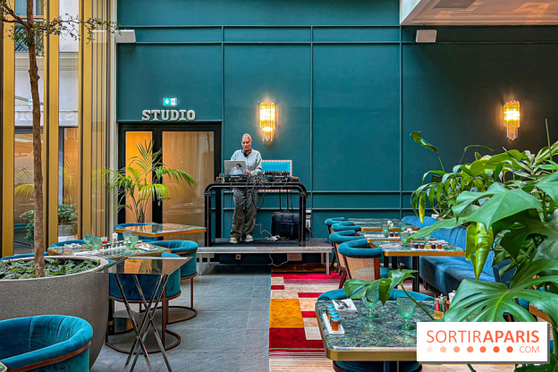 Le Doggy Brunch : le brunch gourmand entre chiens et maîtres à l'hôtel Kimpton Saint Honoré Paris