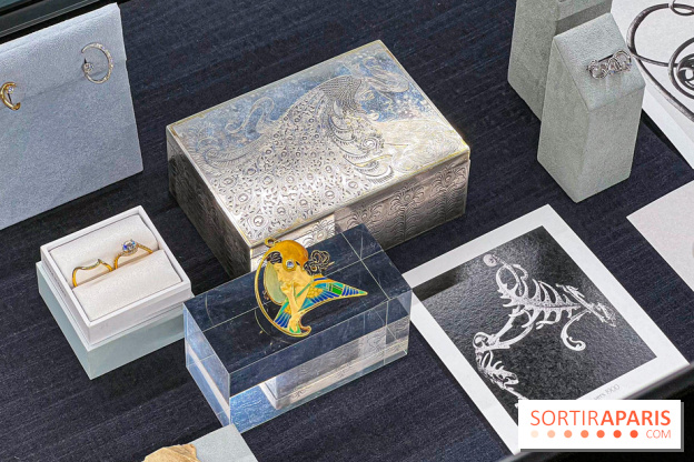 L'exposition gratuite des bijoux de la Maison de Haute-Joaillerie Vever rue de la Paix, à Paris