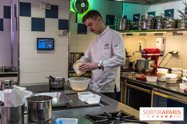 Cours de cuisine au Ritz : la bûche de Noël 2024 -  A7C6204