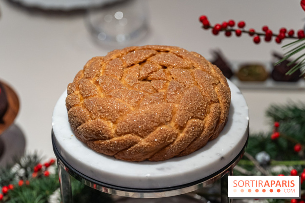 La Bûche de Noël 2024 et créations de Fête du Cheval Blanc par Maxime Frédéric et son équipe - galette des rois 2025