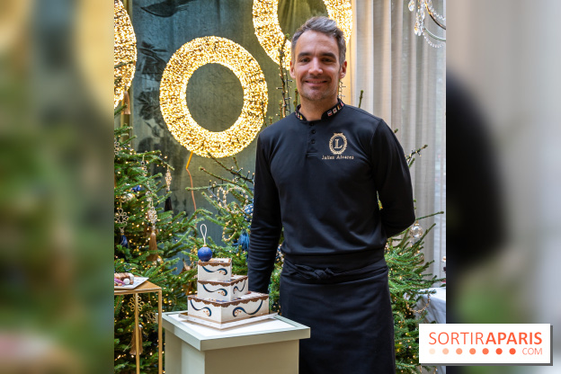 La bûche coffrets de Noël en trompe l'œil de Ladurée 2024 par Julien Alvarez et les créations de fête