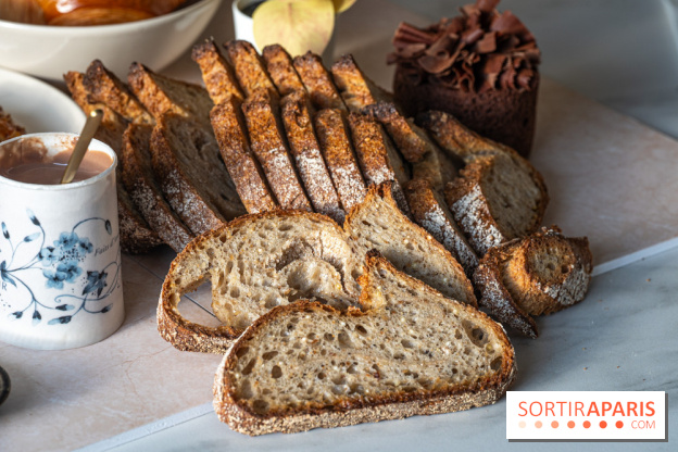 Pleincœur, la boulangerie-pâtisserie de Maxime Frédéric Paris 17e -  pain aux graines de sésame et miel