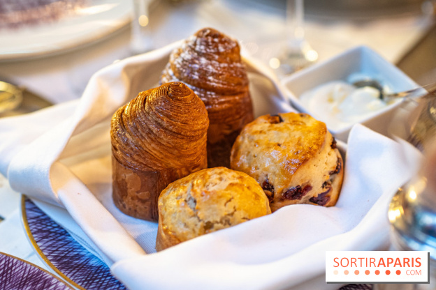 Le tea time de Noël du Crillon 2024 par Matthieu Carlin -  A7C9603