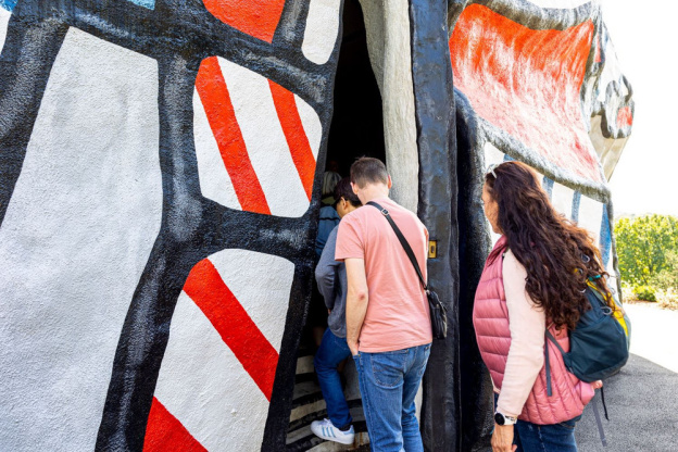 Visiteurs de la Tour aux figures © CD92 S. Gutierrez-Ortega