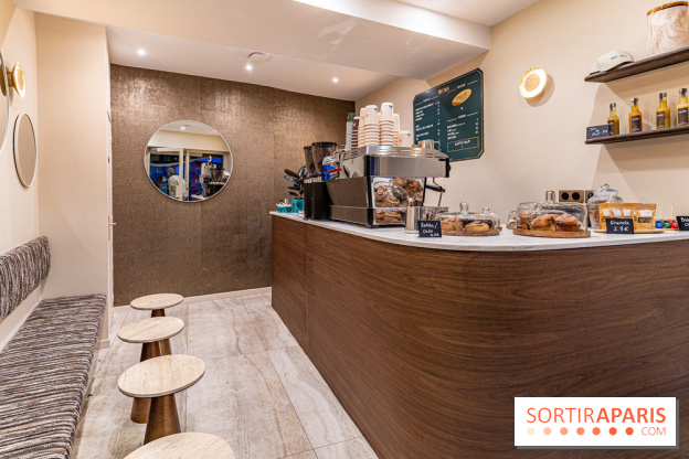 Brown Coffee shop