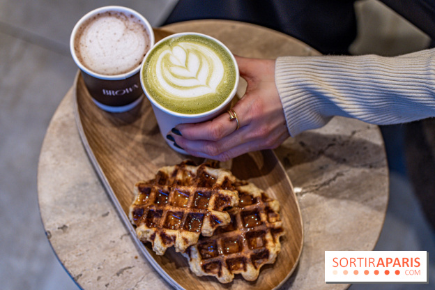 Brown Coffee shop -  A7C0170