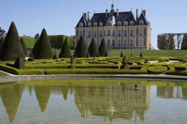 Campagne #34299 - 1179939 decouvrez l elegance intemporelle du domaine de sceaux