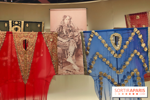 Au fil de l'or : l'expo brillante sur l'or dans l'art de la mode au musée du Quai Branly - photos - fotor 1739183918543