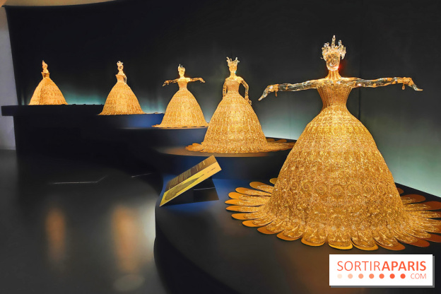 Au fil de l'or : l'expo brillante sur l'or dans l'art de la mode au musée du Quai Branly - photos