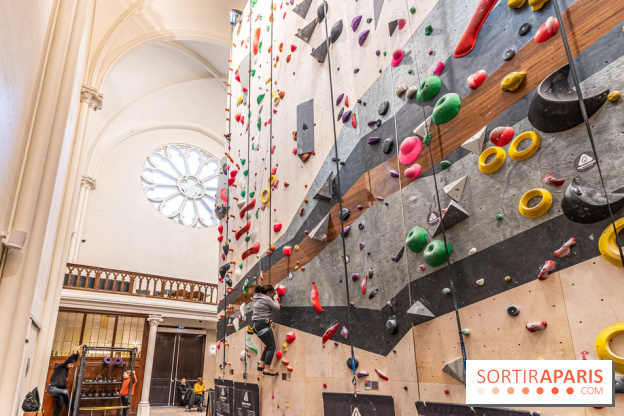 Climbing District Sèvres-Lecourbe, la salle d'escalade dans l'ancienne église Sainte-Rita dans le 15e