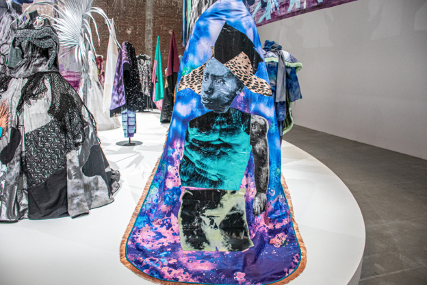 Raphaël Barontini : l'artiste au cœur d'une expo mode au Palais de Tokyo - DSC 2346