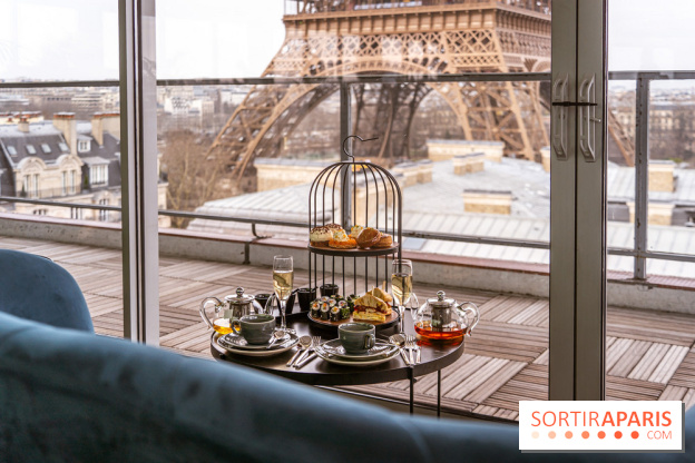 Le tea time éphémère face à la Tour Eiffel au Pullman