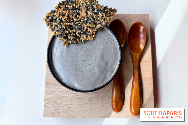 Kuma - Panna cotta sésame noir