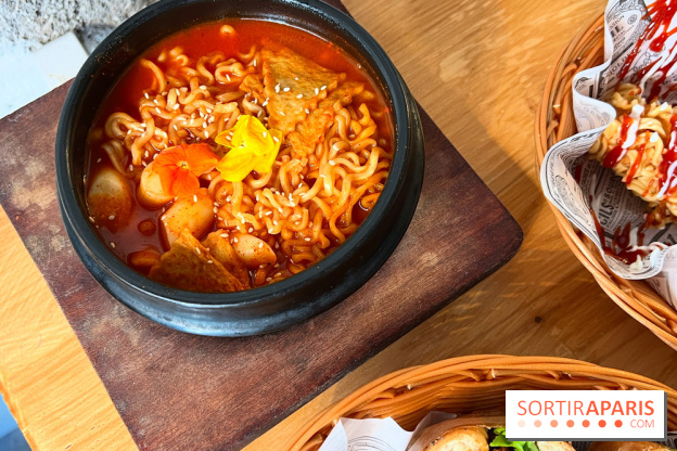 Hanwoo Korean Cafe & Bar - Ramen aux tteokbokki (Rabokki)