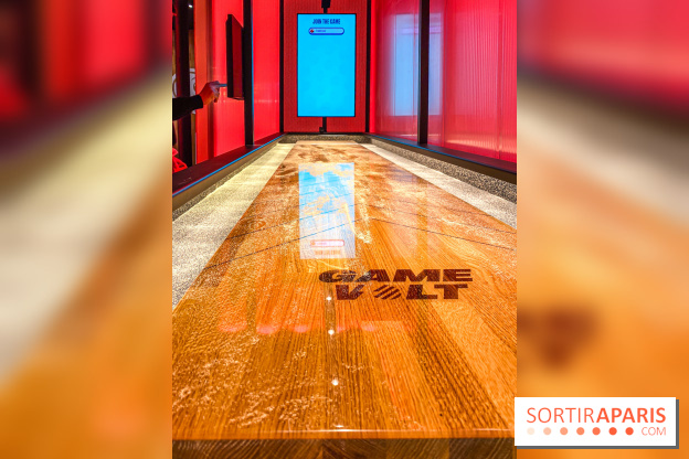 Pucks, l'enseigne de shuffleboard à Poissonnière - IMG 4429