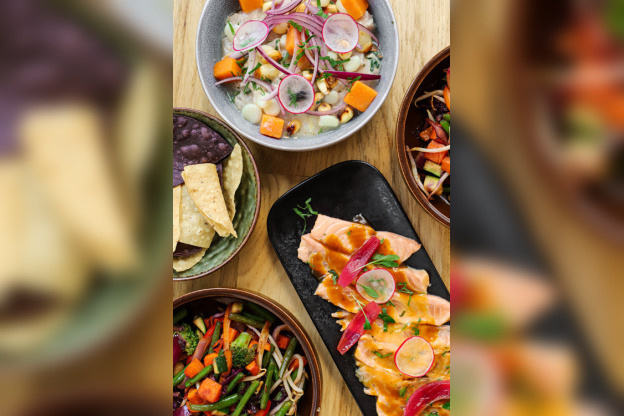 Yora, restaurant festif ambiance péruvienne dans un monument historique du 9e ! - 16