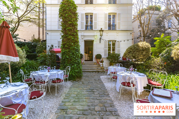 Terrasse de l'Hôtel Particulier, le jardin verdoyant au cœur de Montmartre - photo - A7C06384 HDR