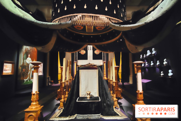 Le Dernier sacre : l'exposition immersive dans les coulisses d'un couronnement au Mobilier national