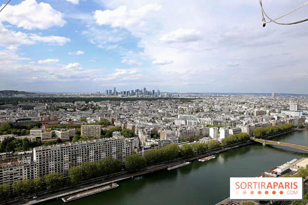 Ballon de Paris au parc André-Citroën : nos photos du vol à bord de l'aéronef -  visuel Paris - vue aérienne Paris - vue toit Paris