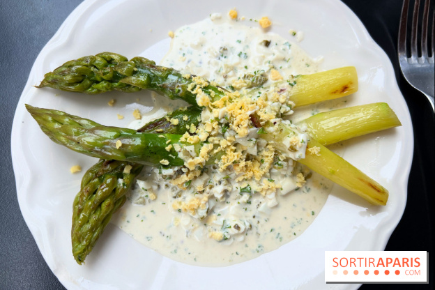 Le Cochon à l'Oreille - Asperges, sauce mimosa
