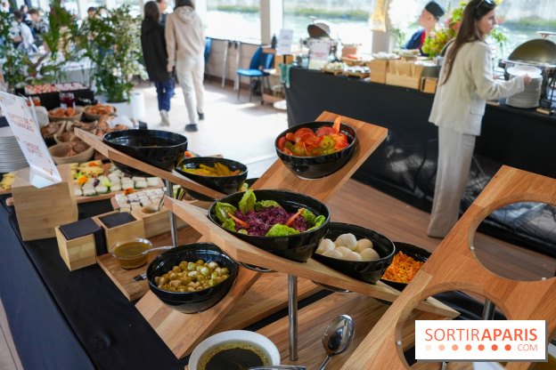 Brunch croisière à volonté sur la Seine – Le Diamant Bleu Paris - DSC06998