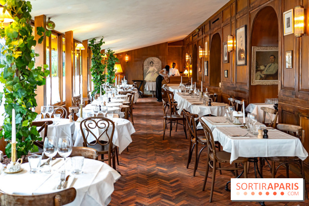 Margaux, le restaurant français typique, face à la Tour Eiffel - A7C09243