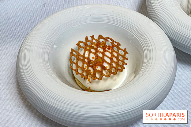 Tea Time griffé Chaumet au Peninsula Paris : le miel sublimé sous toutes ses formes par Anne Coruble - image00007